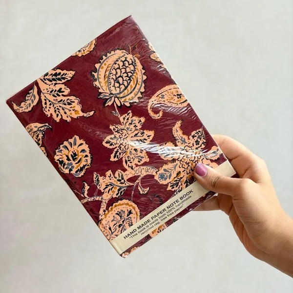 Burgundy Paisley, Burgundy paisley